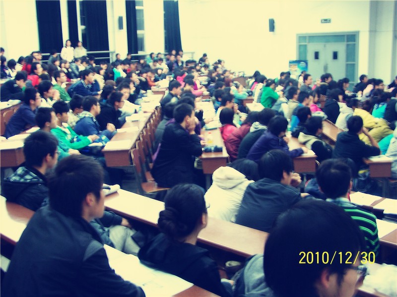 Ƭ 093.jpg